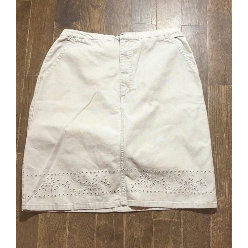 Gloria Vanderbilt Khaki Denim Skirt Women's Size 14 Beige Casual Eyelet Hem